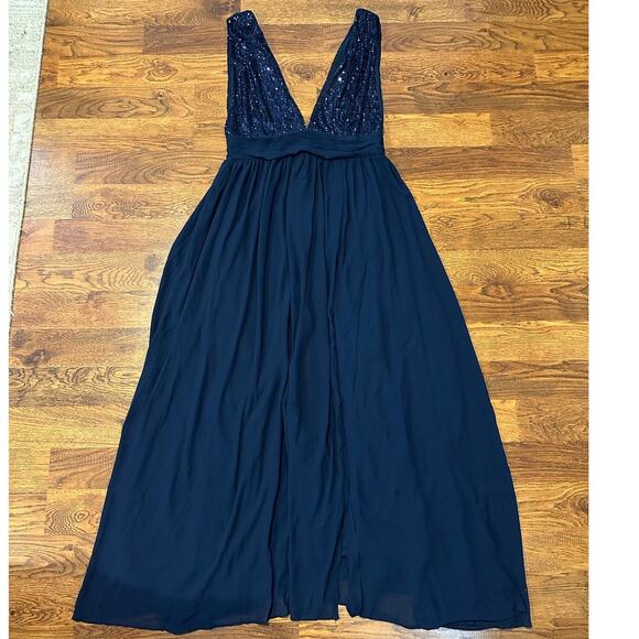 Love x Design Women’s Sequin Chiffon Deep V Formal Gown – Navy – Size XL – Glam - Picture 1 of 8